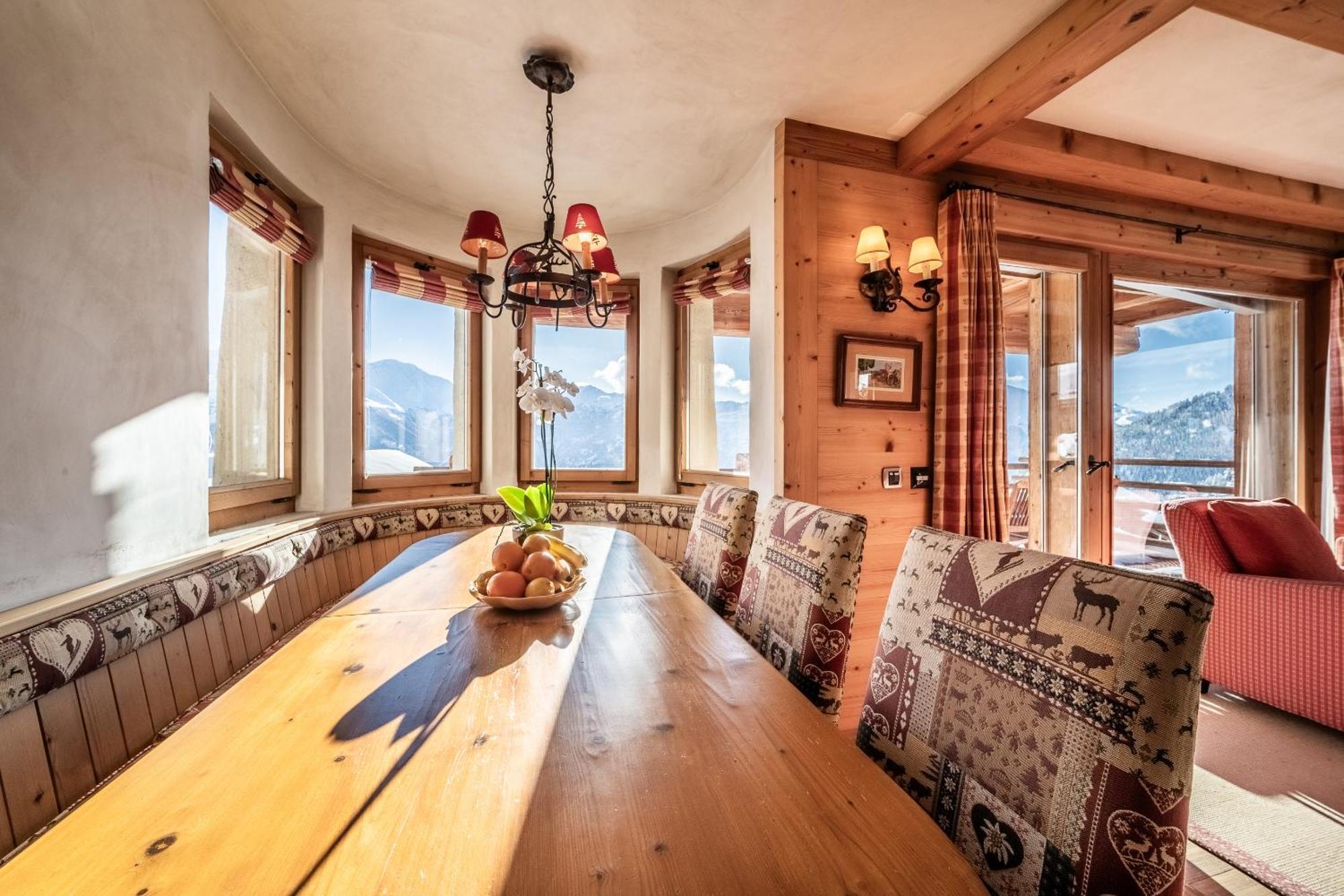Capel Verbier - By Emerald Stay Extérieur photo